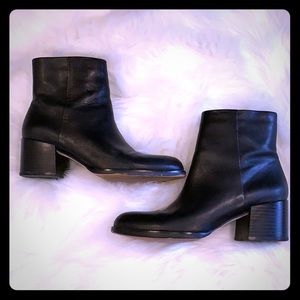 Sam Edelman Black Almond Toe Leather Booties